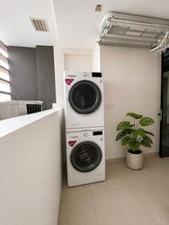 8 Saint Thomas (D9), Condominium #596579641